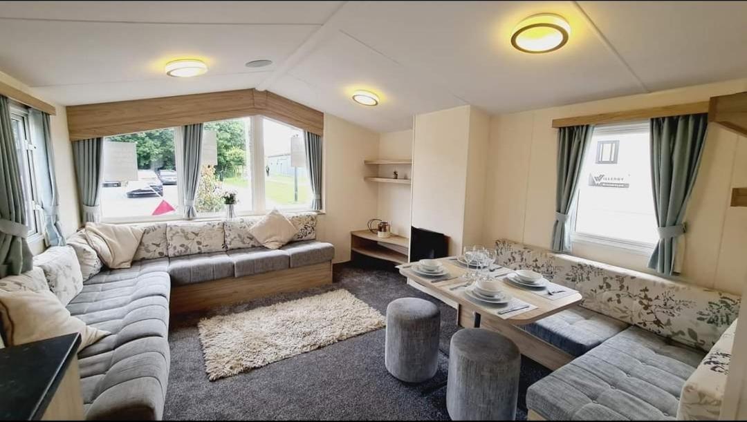Tunstall View Caravan Holidays At Sand Le Mere Exterior photo